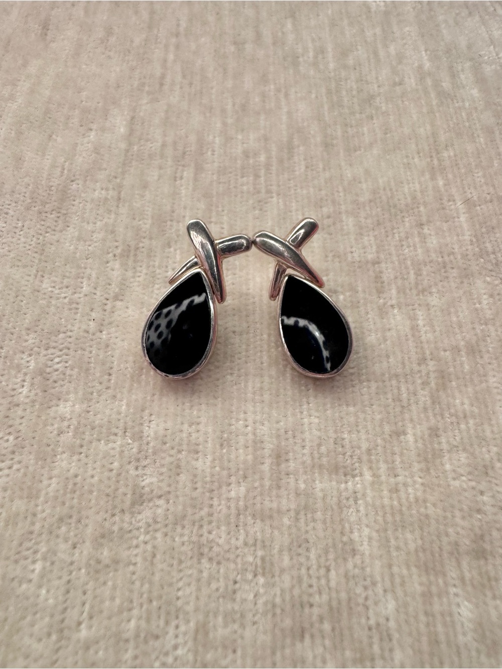 🛍️3/$65🛍️ Black Onyx Sterling Silver 925 Teardrop Earrings